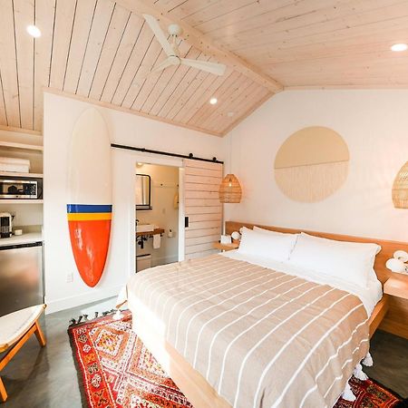 Funboard Room Includes King Bed And Mini Kitchenette Stinson Beach Exteriér fotografie